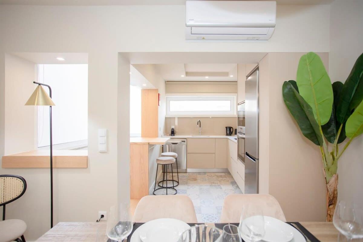 Liiiving In Porto - Uptown Pearl Apartment Luaran gambar