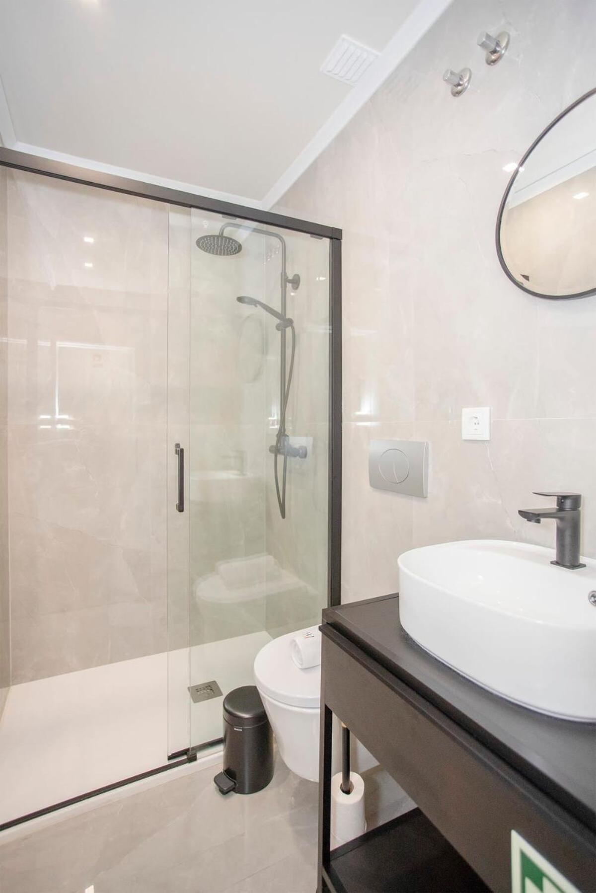 Liiiving In Porto - Uptown Pearl Apartment Luaran gambar